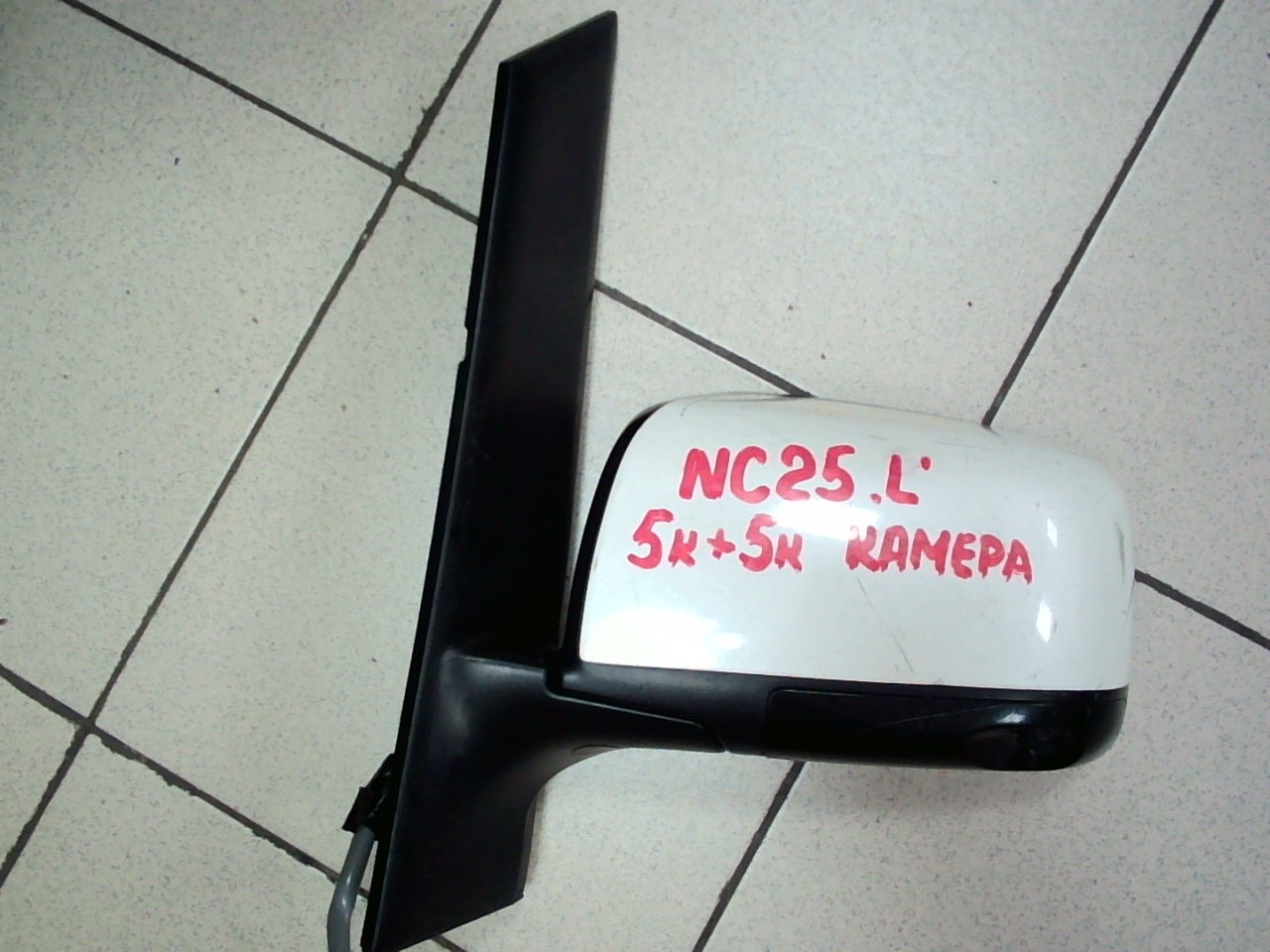 Зеркало NIS SERENA C25 L /5к+5к/ Белый/ 8157 [б/у] камера!