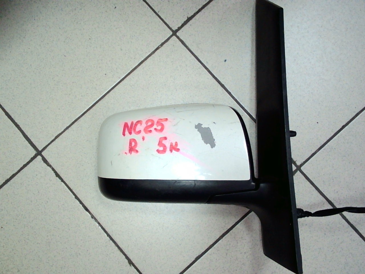 Зеркало NIS SERENA C25 R /5пр. белое / 8157 [б/у]