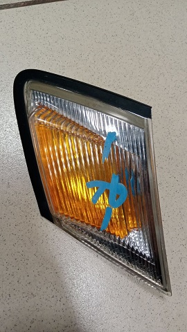 Габарит TOY Mark II 90 22-221R '92'-94 [б/у] /под фишку 81732-22090! фишки в комплекте!/