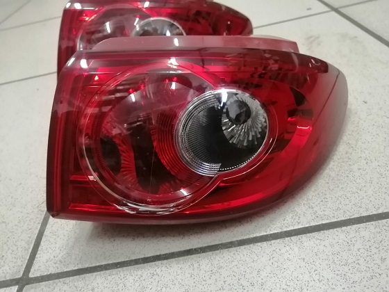 Задний фонарь MAZ DEMIO DY3W P4419 R '04- [б/у]