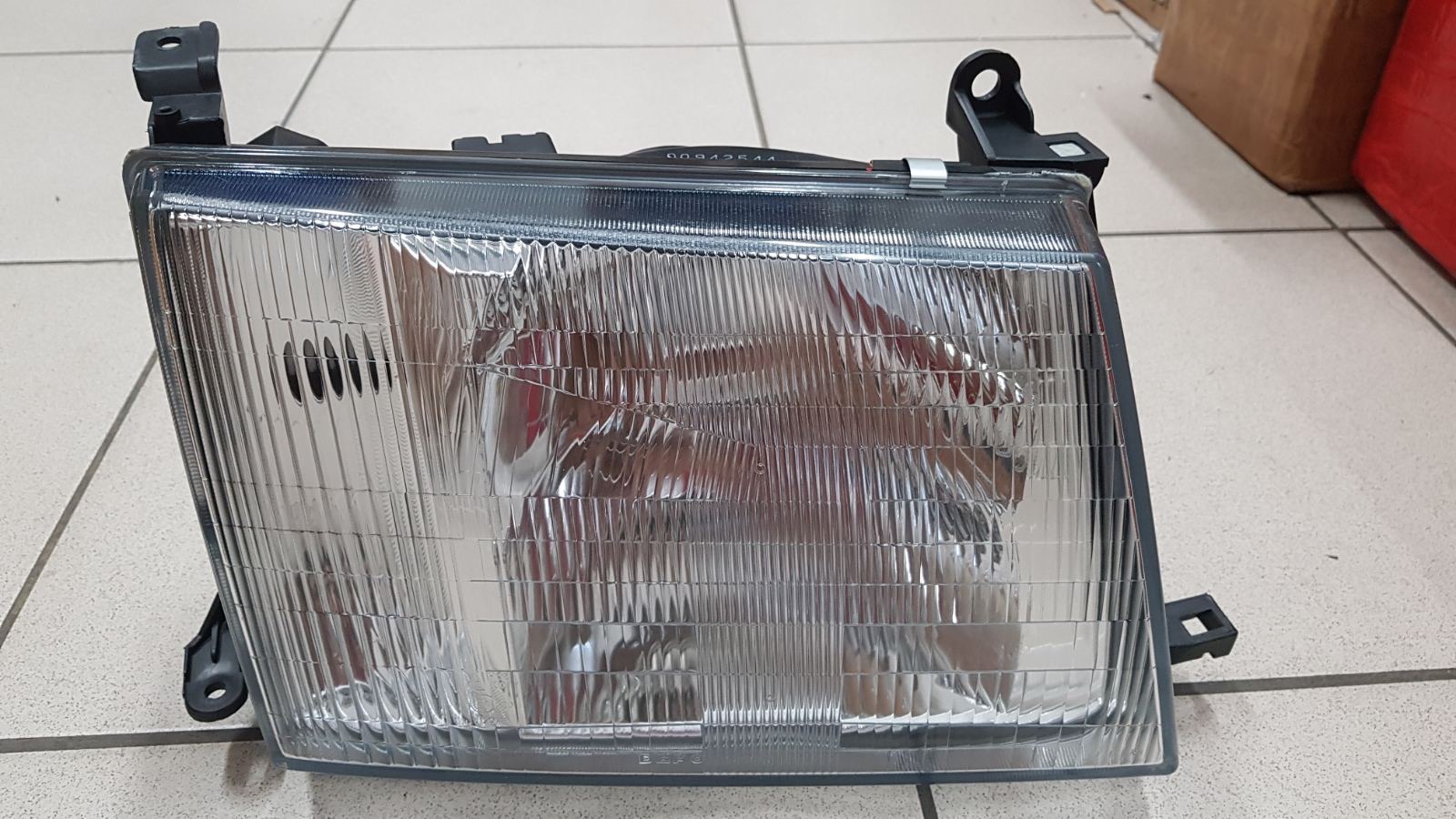 Фара TOY LAND CRUISER 100 212-1188 R (98-00) DEPO