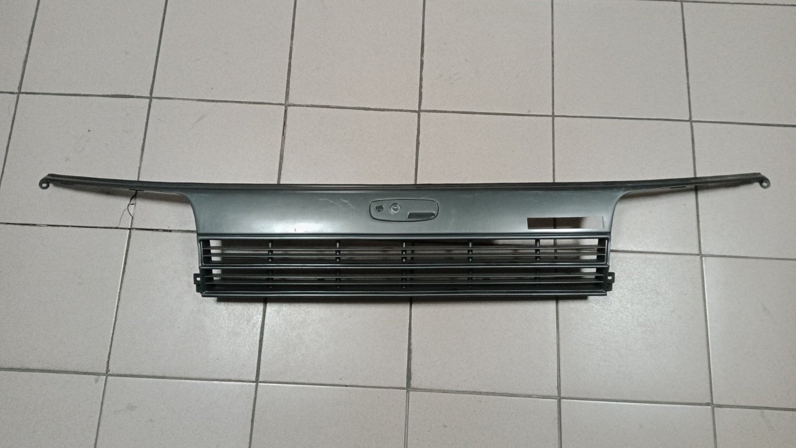 Решётка TOY Hiace KZH106 '93-'04 [TY07124GB] TW