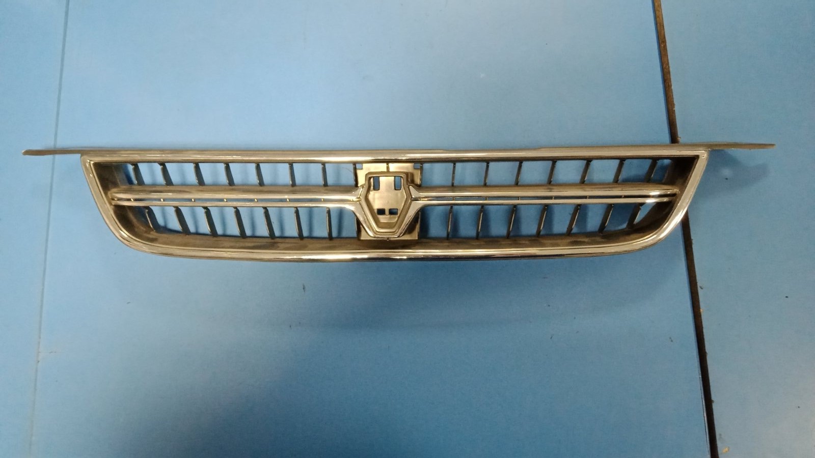 Решётка TOY COROLLA AE110 (95-98) [TYG084NB/TY27-093-0] хром/серая