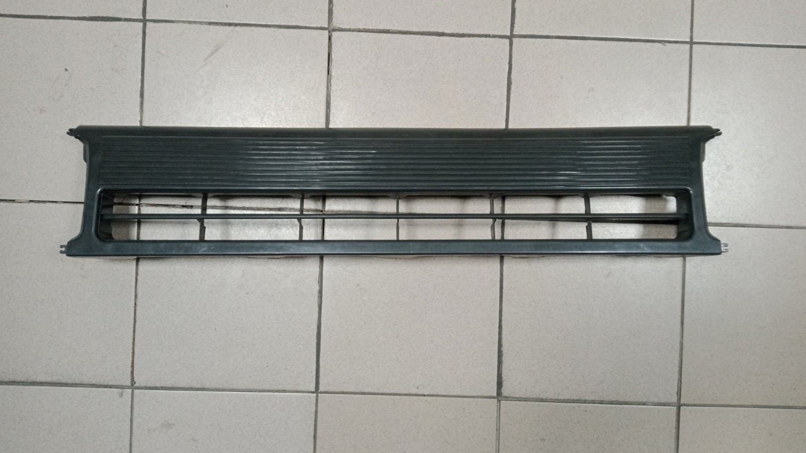 Решётка TOY HIACE (90-95) /грузопас/ [TY72-093-0] TW