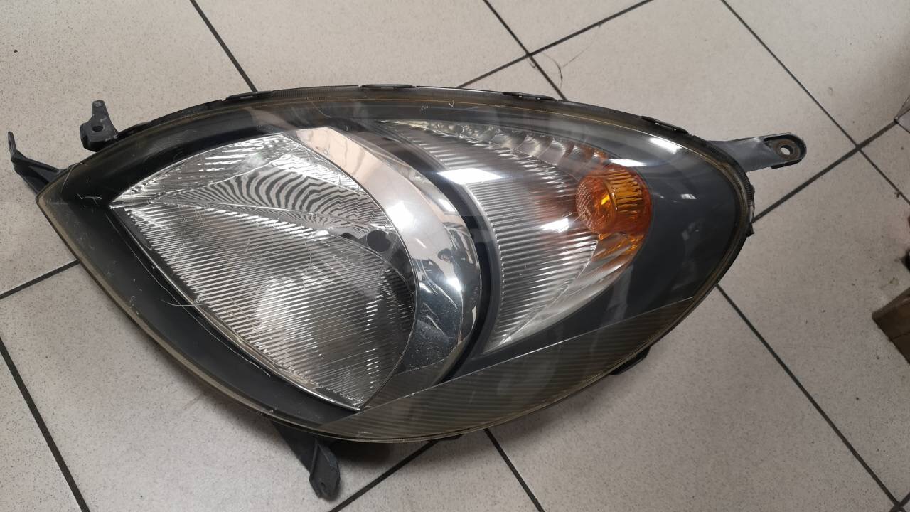 Фара TOY FUNCARGO 52-024 L (99-02) [б/у]