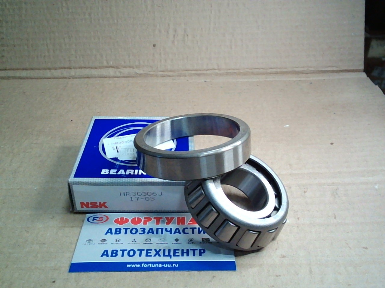 Подшипник 30306JR [90366-30011] NSK