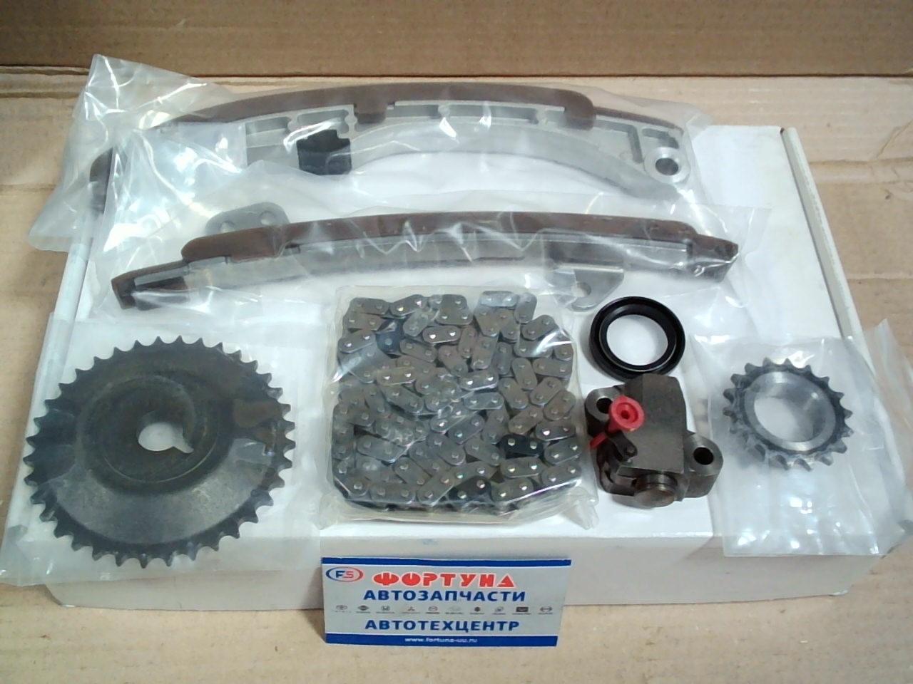 Комплект цепи ГРМ Toyota 1NZ-FE -04 /HZ 82K 006/ HANSE /цепь 62 звена/