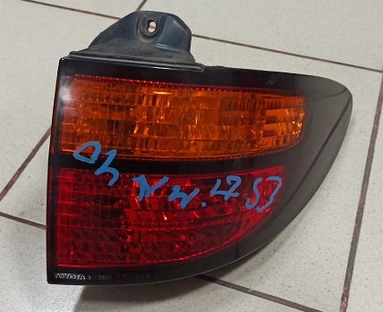Задний фонарь TOY ESTIMA 40  28-141 R [б/у]