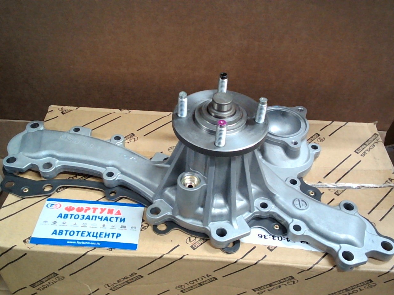 Помпа 16100-39406/31070/39405 TOYOTA (1GR-FE '03-) /TUNDRA GSK30, UCK3#, 4#, VCK30, 40,  TACOMA GRN2##,  GRN3##,  TRN2##/