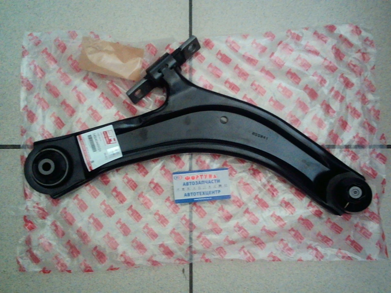 Рычаг 54500-JD000 (SH-49123) SH AUTO PARTS /FRONT LOW RH QASHQAI J10,  X-TRAIL T31/