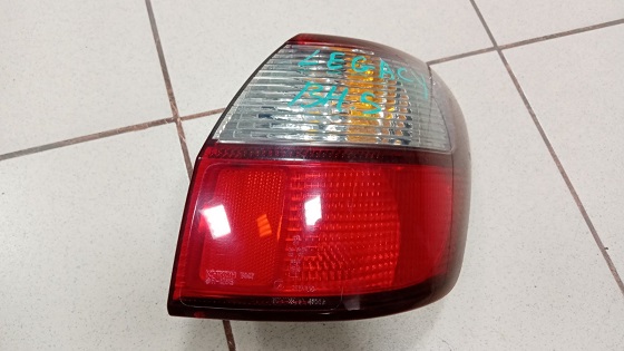 Задний фонарь SUBARU LEGACY BH5  [48-35] R [б/у]  (74-47)