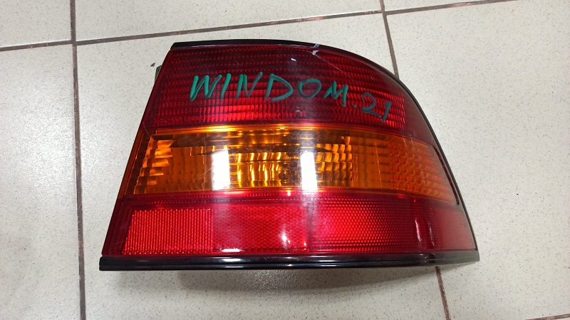 Задний фонарь TOY WINDOM 21 220-76476R  [б/у]