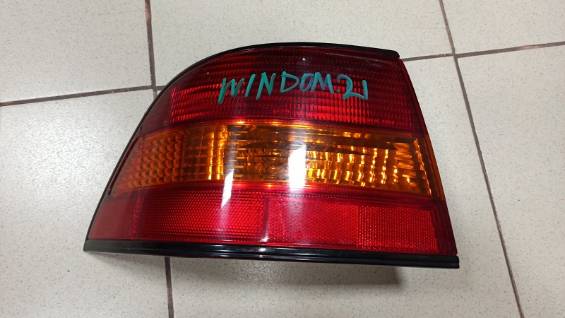 Задний фонарь TOY WINDOM 21 220-76476L [б/у]