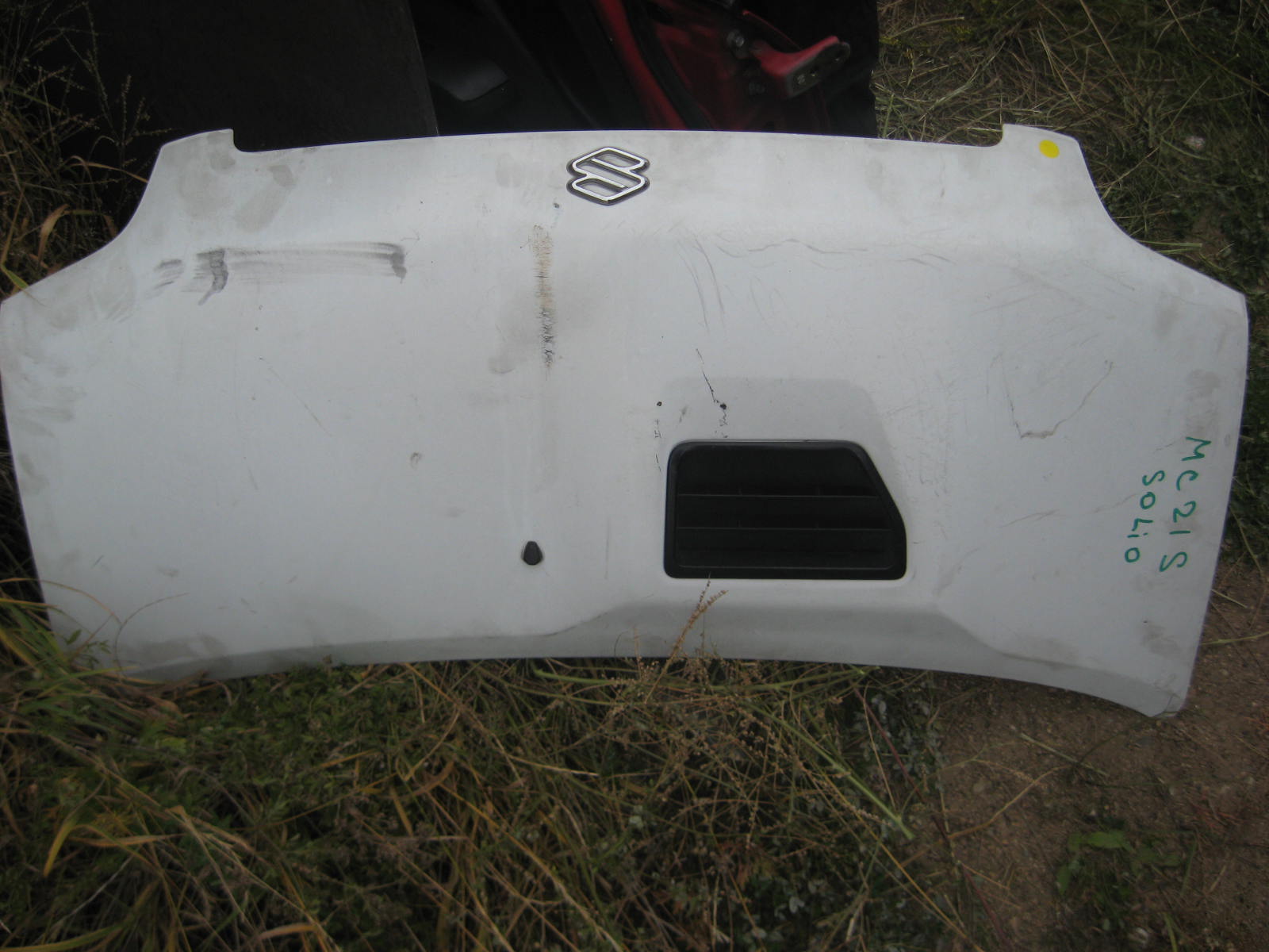 Капот SUZ SOLIO  MC21S   /белый , ноздря/ [б/у]