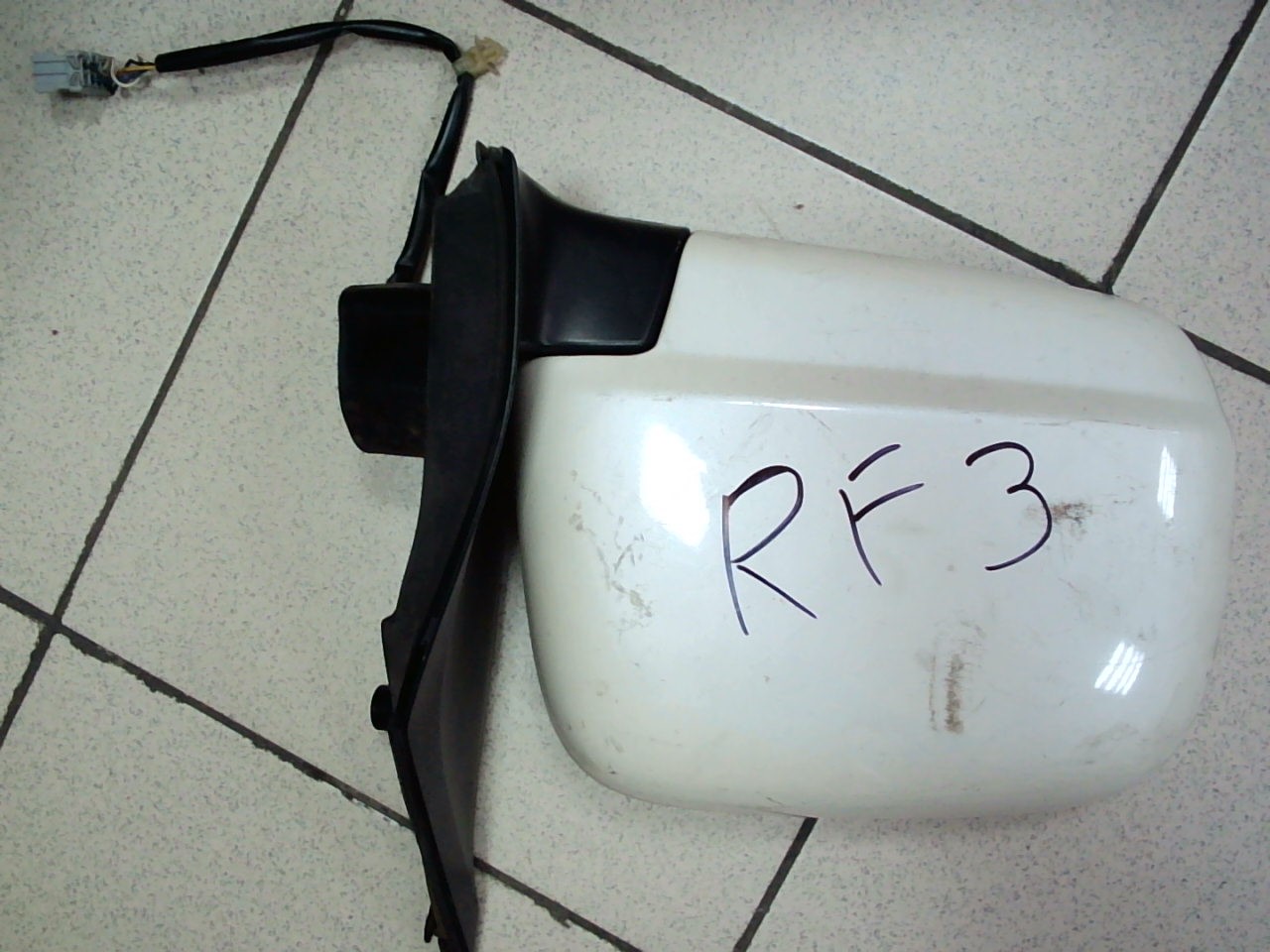 Зеркало HON STEP WAGON RF3 '02- R /5пр. белая ночь/