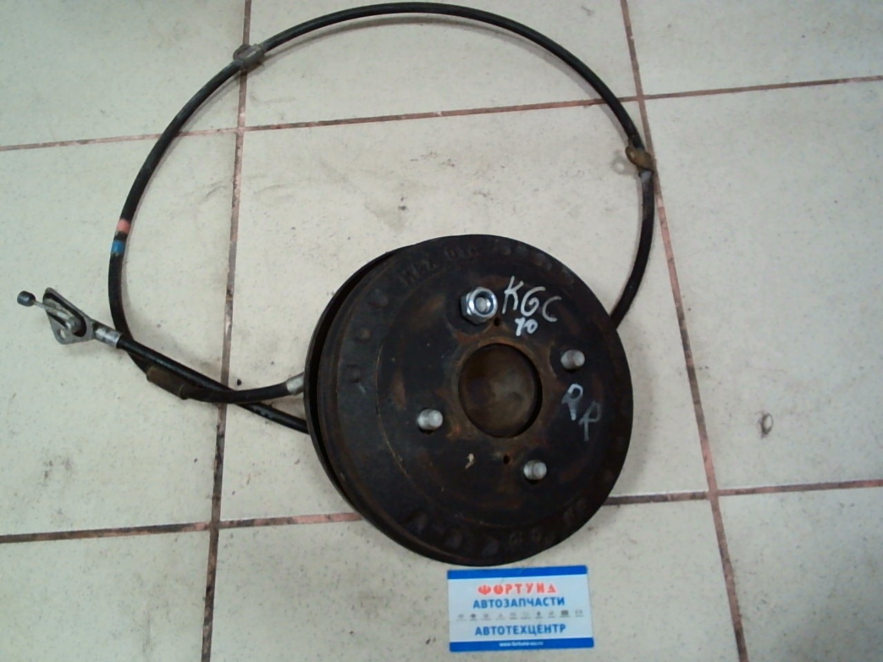 Ступица TOY PASSO KGC10 REAR LH=RH [42410-B1010] [б/у] (ступица+барабан)