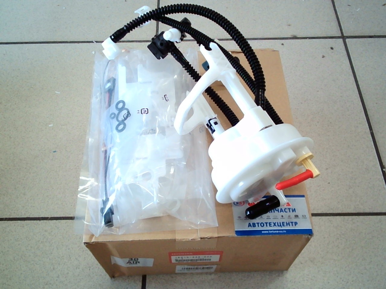 Фильтр Топливный в бак FS-7315 (16010-SAB-000) HONDA /L13 FIT 4WD/