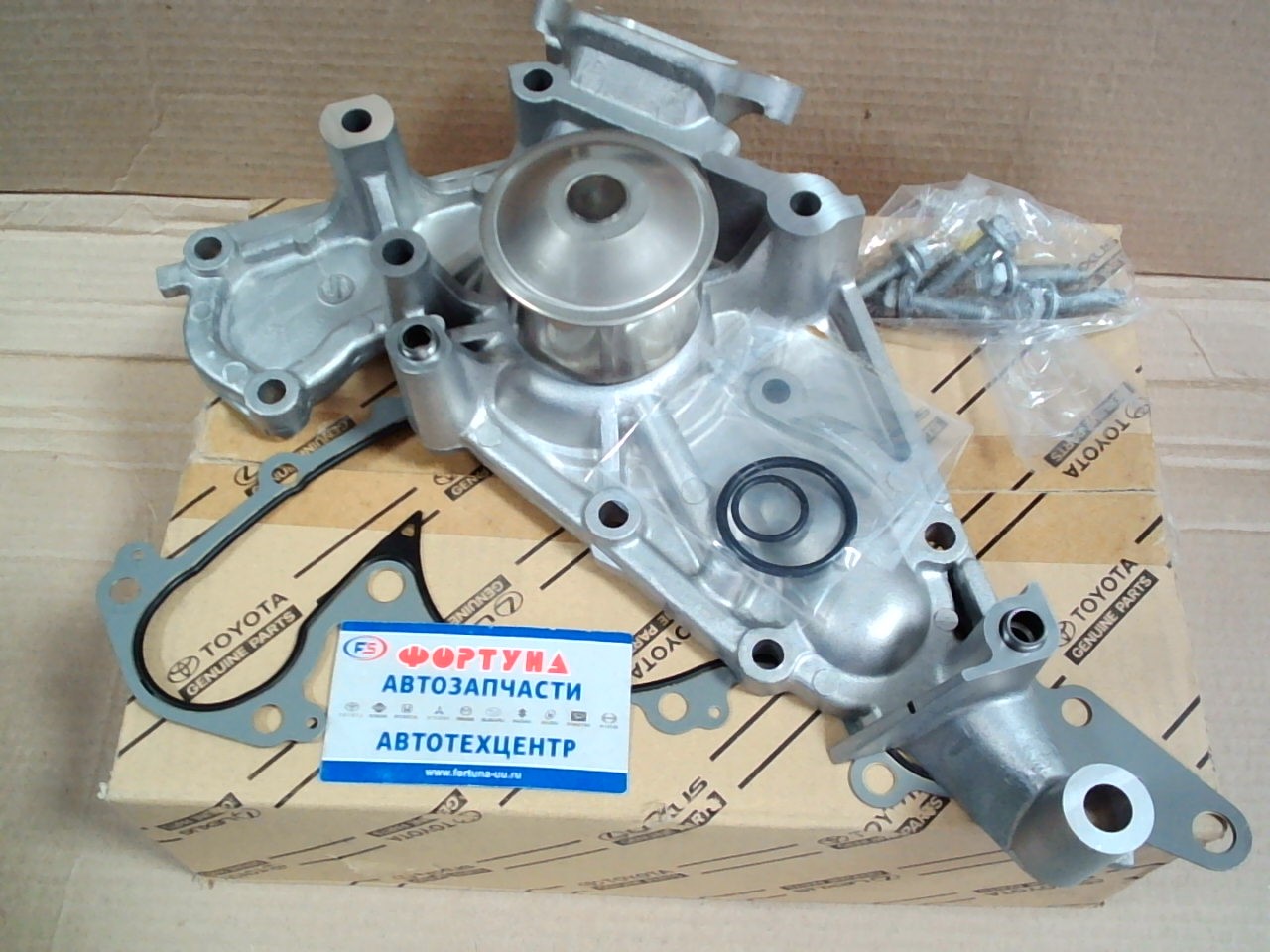 Помпа 16100-59276/59275 TOYOTA (1UZFE,  2UZFE,  3UZ-FE) /'89-'09/
