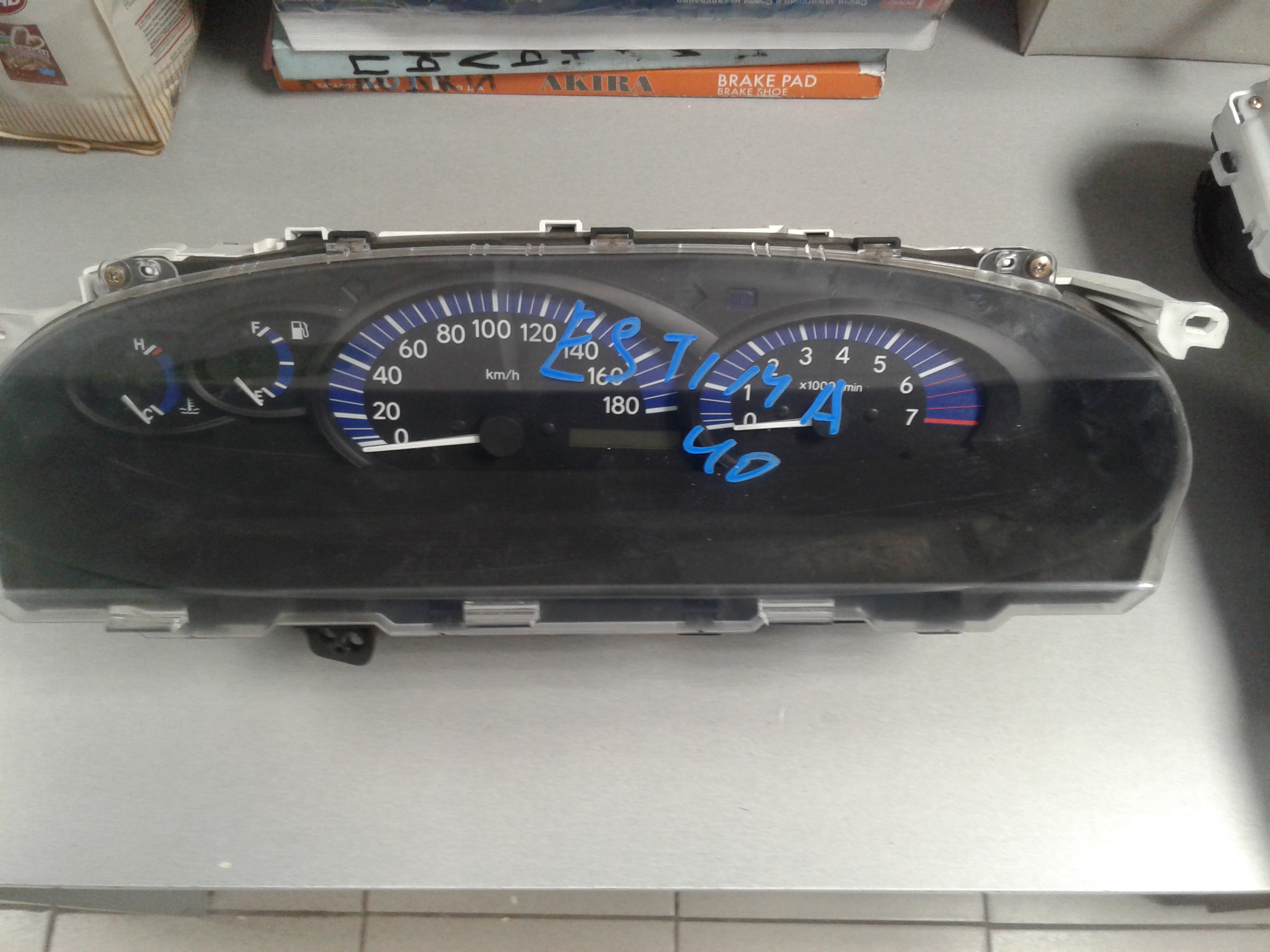 Спидометр TOY ESTIMA MCR40 [б/у]