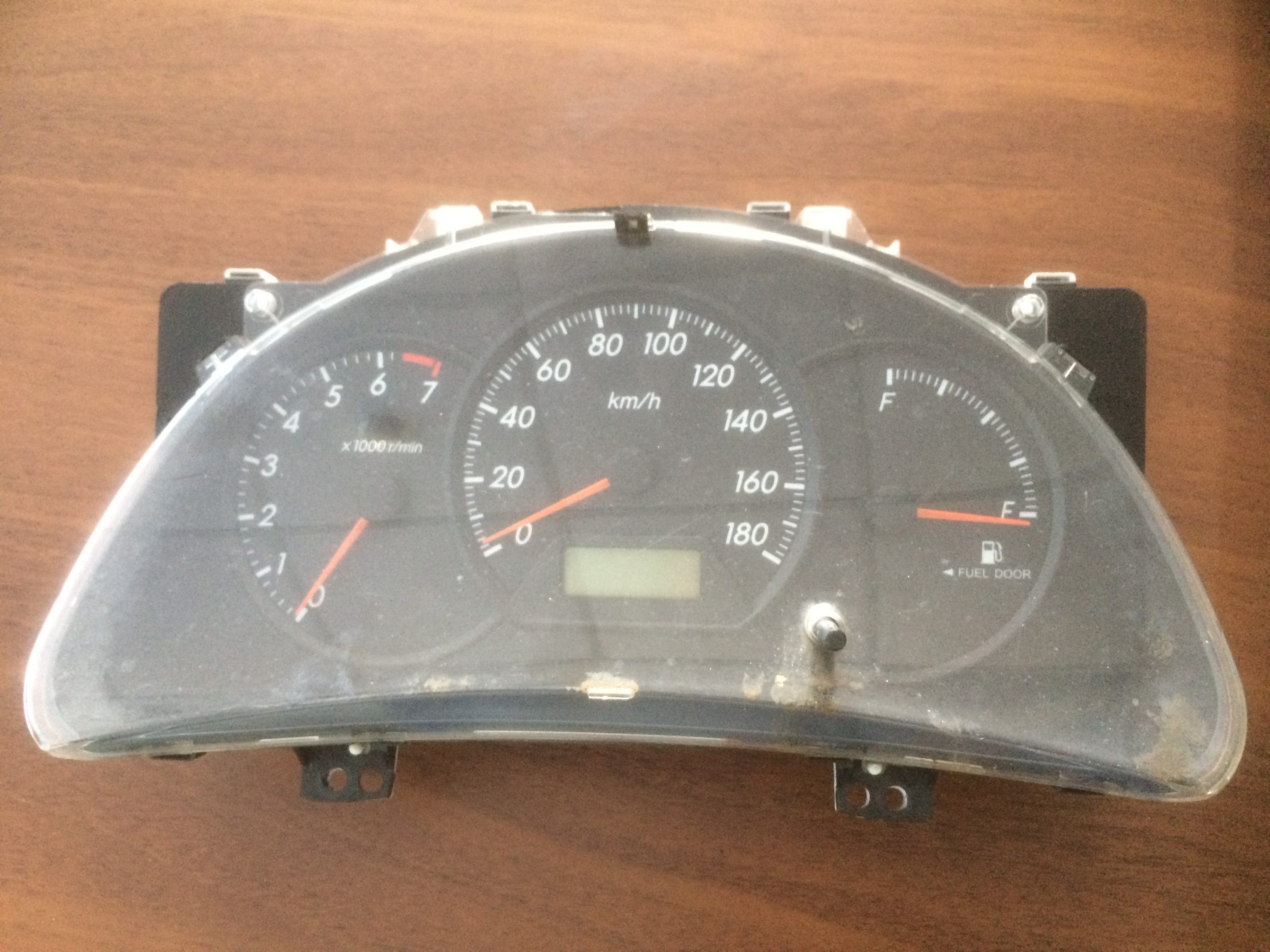 Спидометр TOY WISH ZNE10 [б/у] [83800-68010]