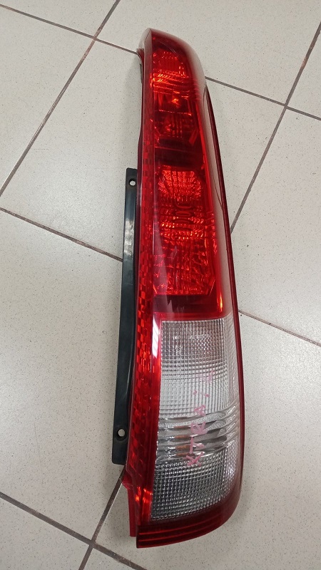 Задний фонарь NIS X-TRAIL T30 4913 R 2004 [б/у] 2MODEL