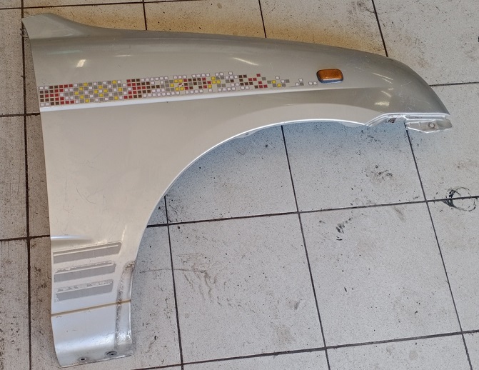 Крыло DAI Terios KID J111G  Front RH серое [б/у]