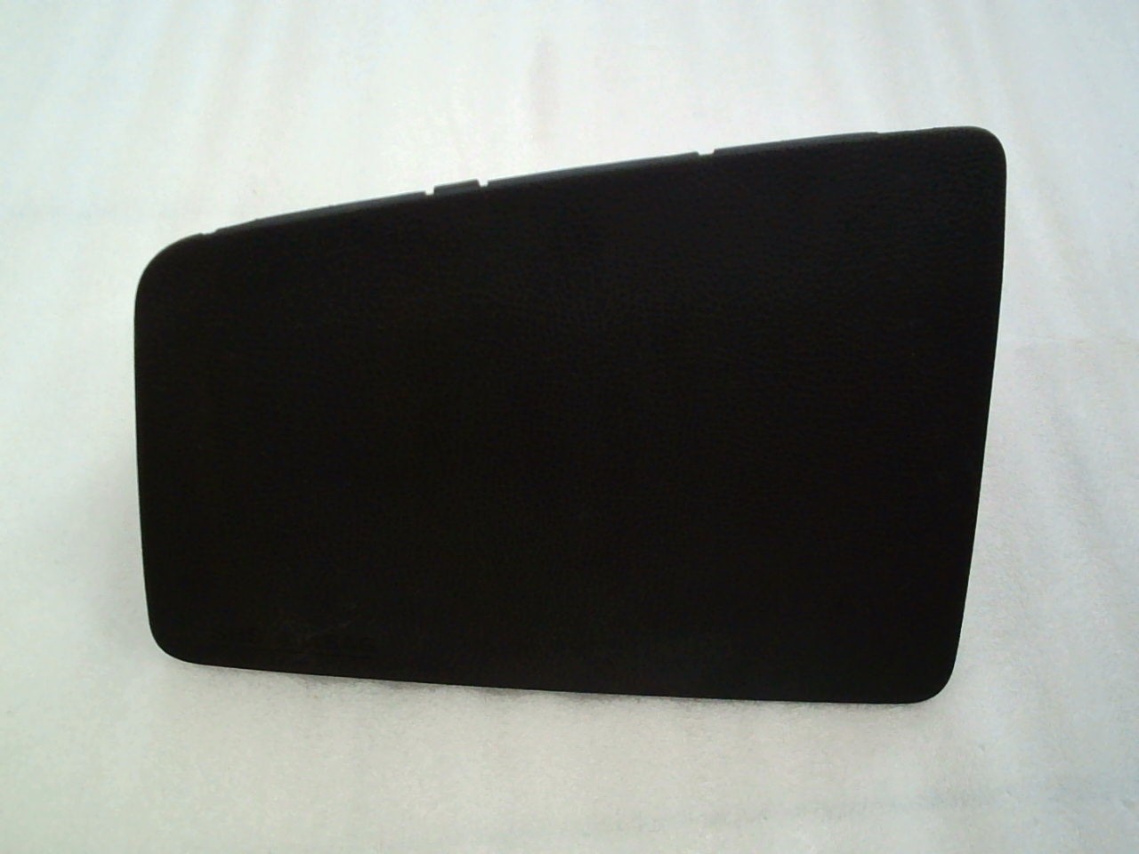 Airbag пассажирский MAZ ATENZA GG3S '02- /чёрный/ с патроном [б/у]