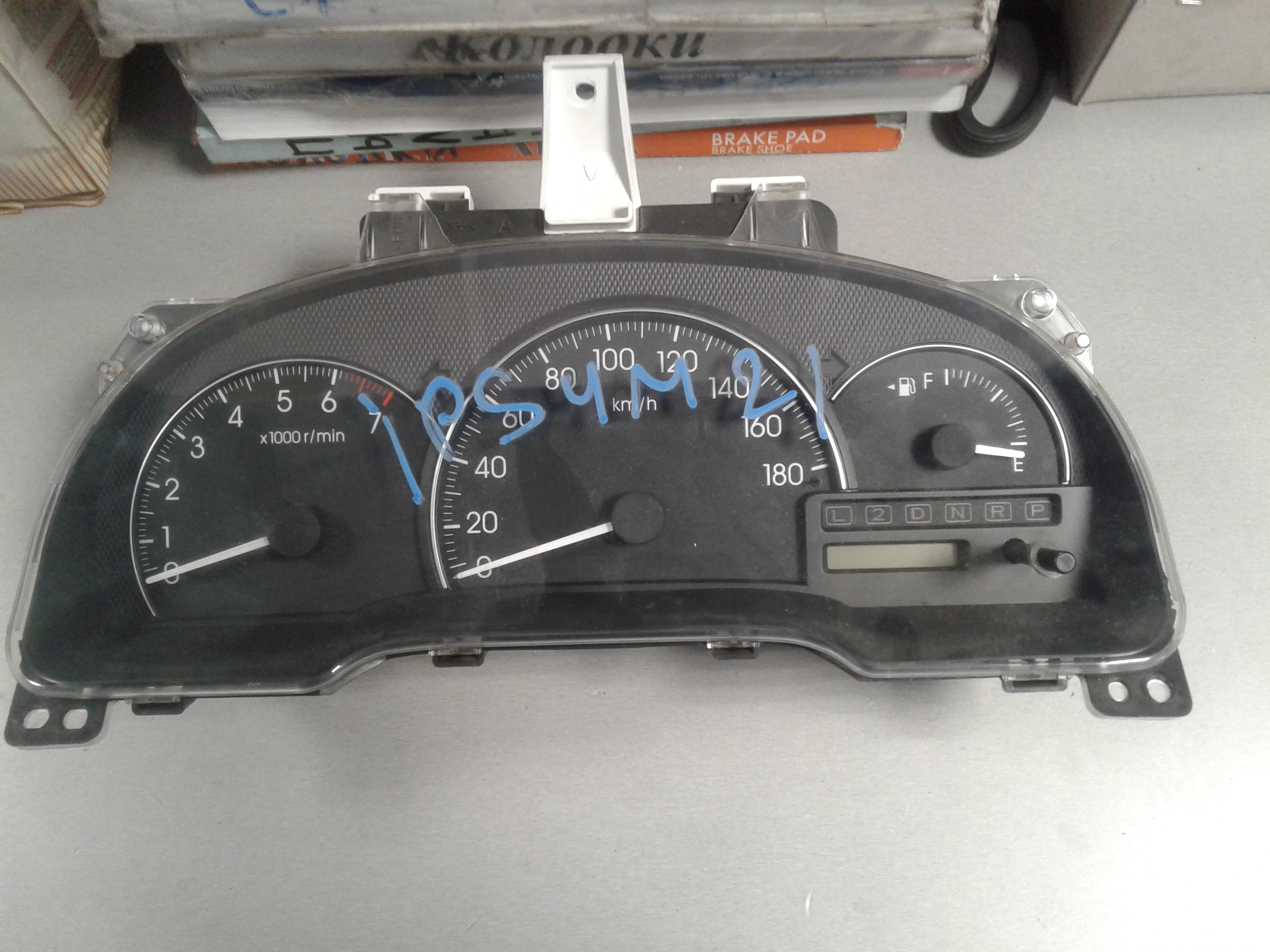 Спидометр TOY IPSUM ACM21 [б/у]