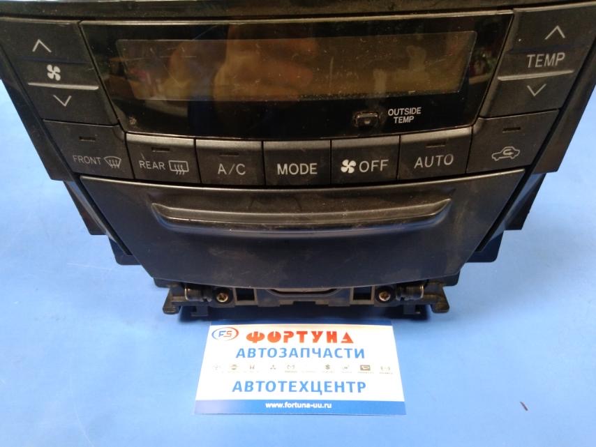 Блок управления климат-контролем TOY CALDINA 240    [б/у]