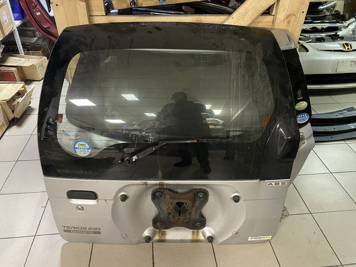 Дверь 5-я DAI Terios KIT J111 (серая)   [б/у]