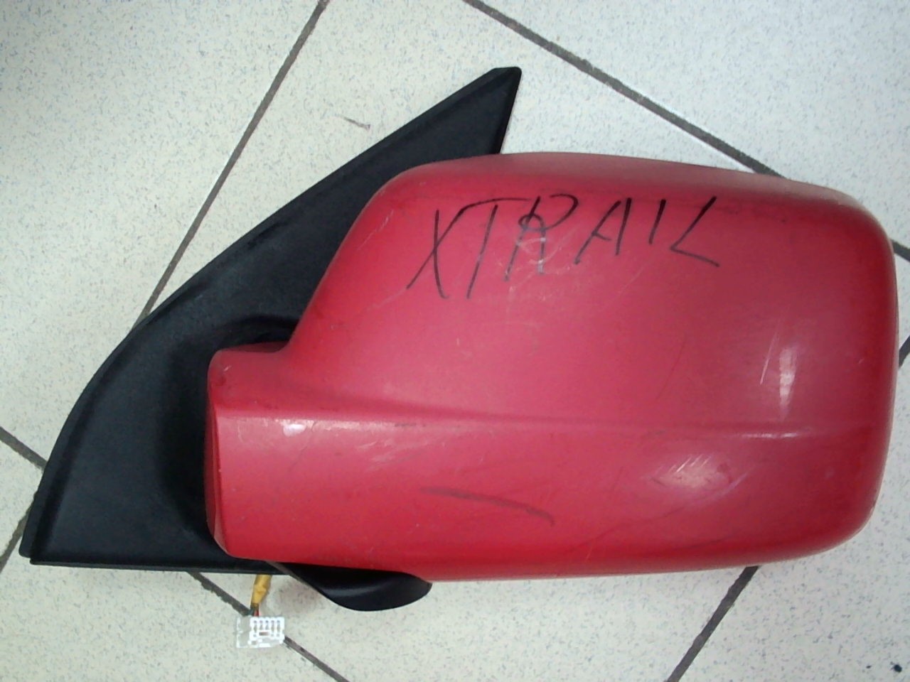 Зеркало NIS X-TRAIL T30 L /5пр. красное/ [б/у]