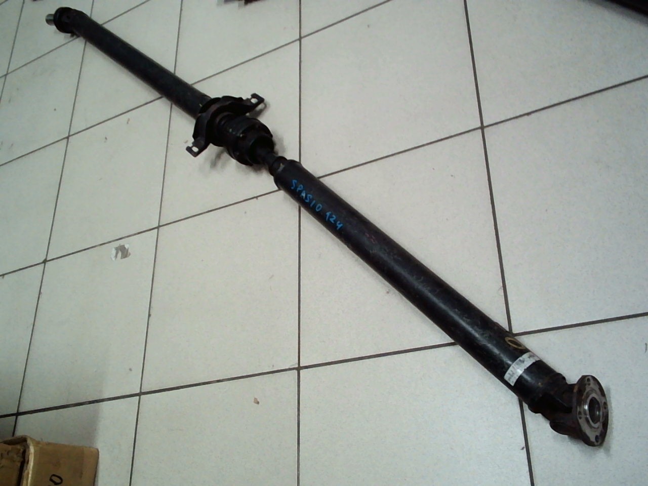 Кардан задний в сборе TOY SPACIO ZZE124     1ZZ    [б/у]