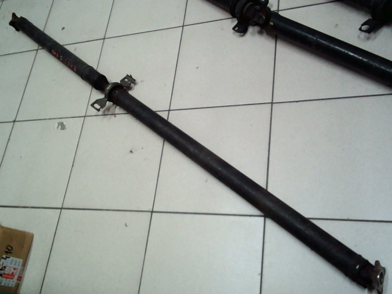 Кардан задний в сборе TOY RACTIS  NCP105    1NZ   [б/у]