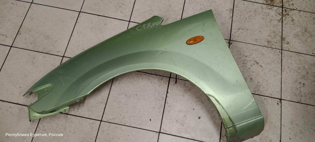 Крыло MZ PREMACY CP8W L '02- (светло-зеленый) [б/у]