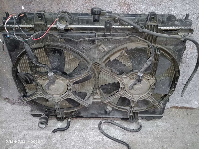 Радиатор NIS SERENA TNC24 4WD QR20 /+вент+дифузор/ [б/у]