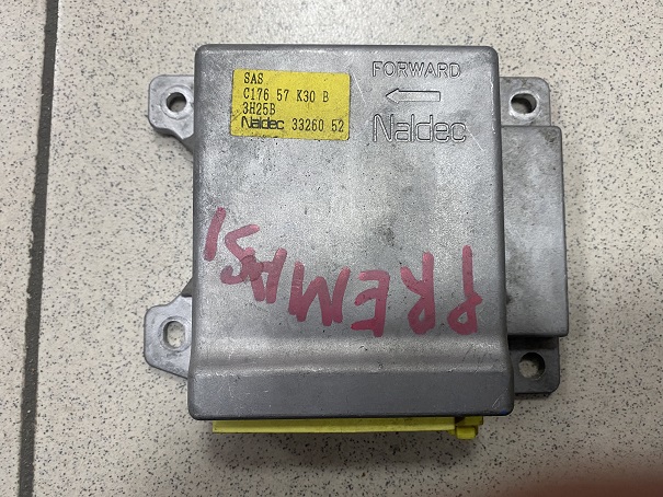 Блок управления Airbag MAZ PREMACY CP8W '02  [C17657K30B/Naldec3326052] [б/у]