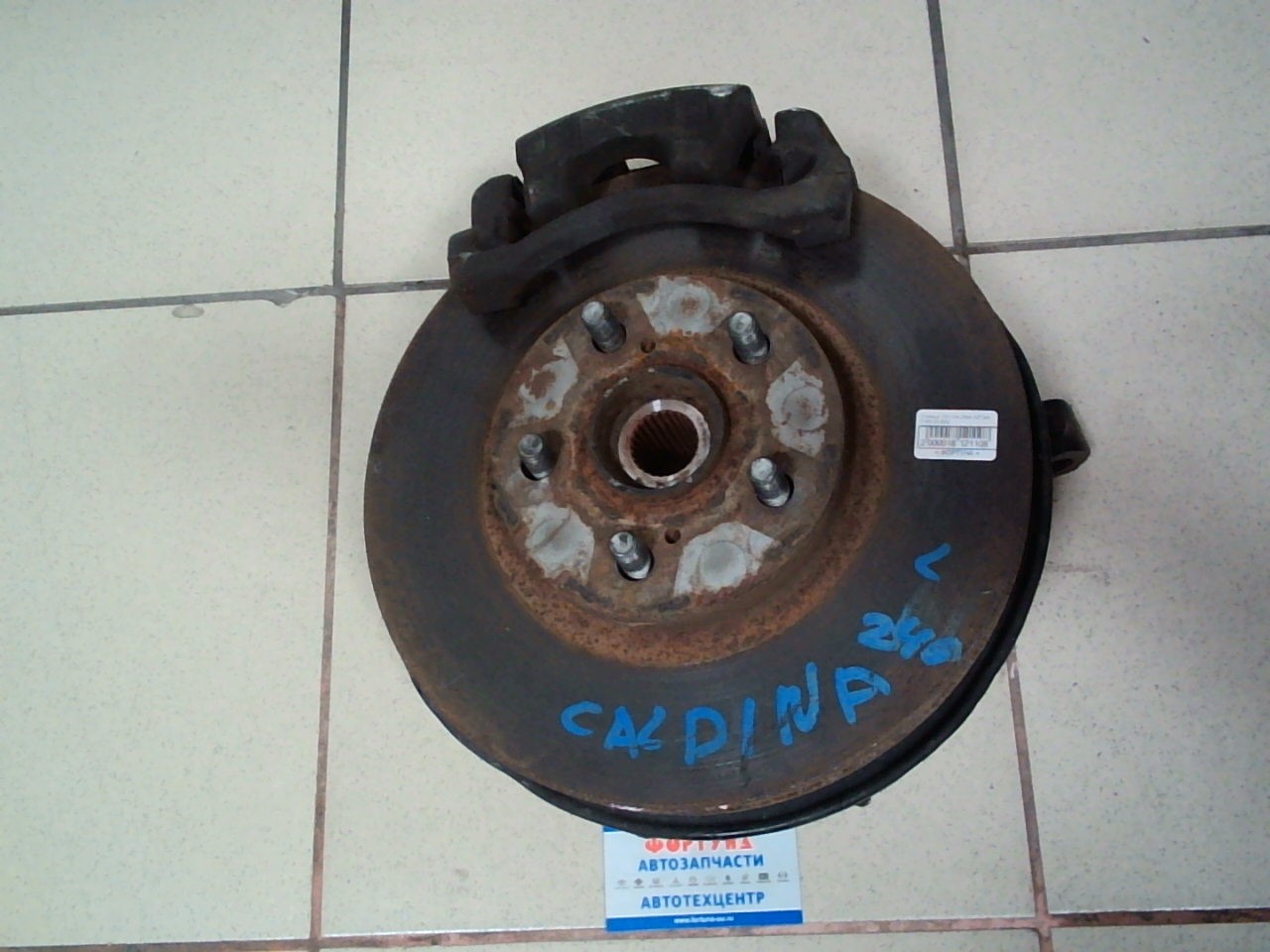 Ступица TOY CALDINA AZT246 Front LH [б/у] (ступица+диск+суппорт+поворотный кулак)