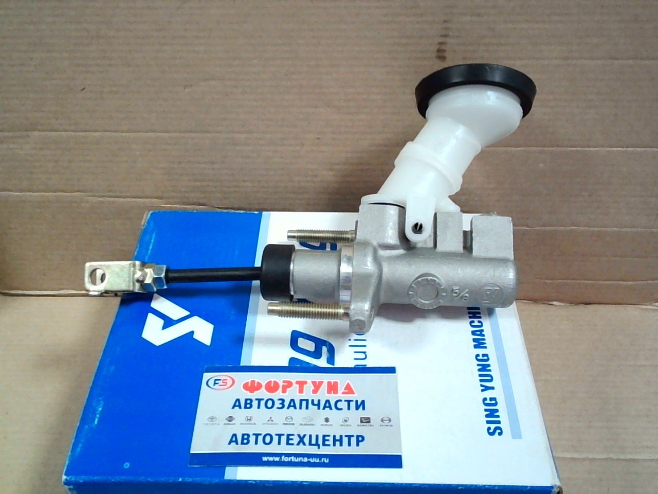 ГЦС 31410-12330   COROLLA   5/8''    90-98 SING YUNG (SY)