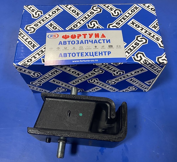 Подушка двигателя 11220-6T000 (25-18159-SX) Stellox