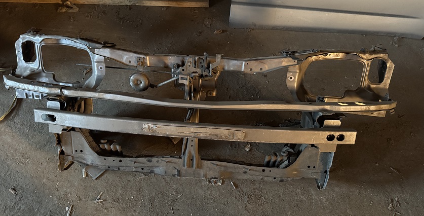 Рамка кузова NIS AD Y11 /1 модель/ /+замюкапота+усилит.+планка/  б/у (телевизор)