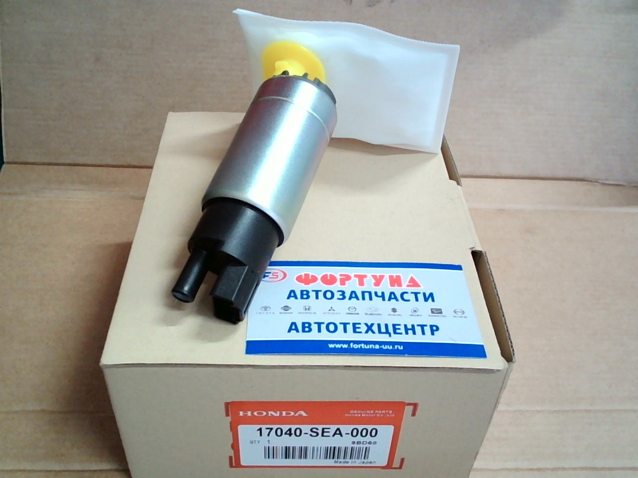 Насос высокого давления в бак HONDA 17040-SEA-000 HONDA(TW) /CL7 K20A/(мелкая внутр.фишка)