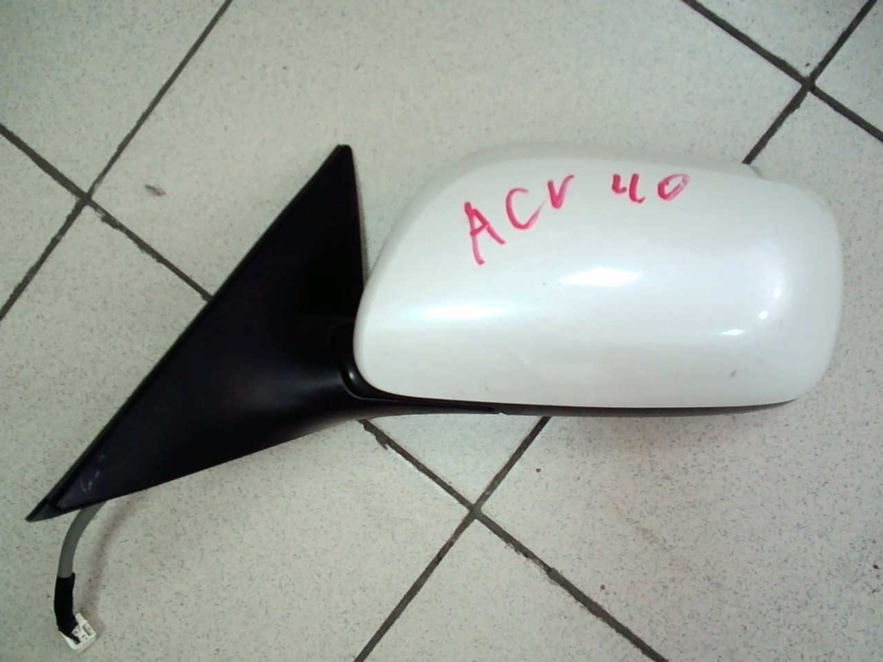 Зеркало TOY Camry ACV40 L /7 пр. белое/