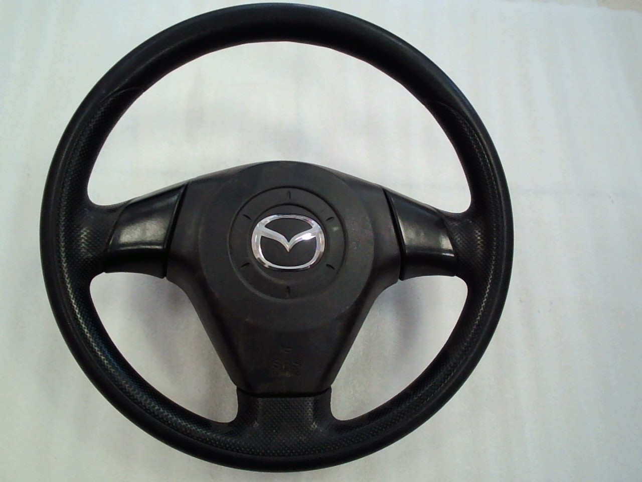 Руль MAZ PREMACY CREW LF-DE '05 /airbag БЕЗ ПАТРОНА/ [б/у]