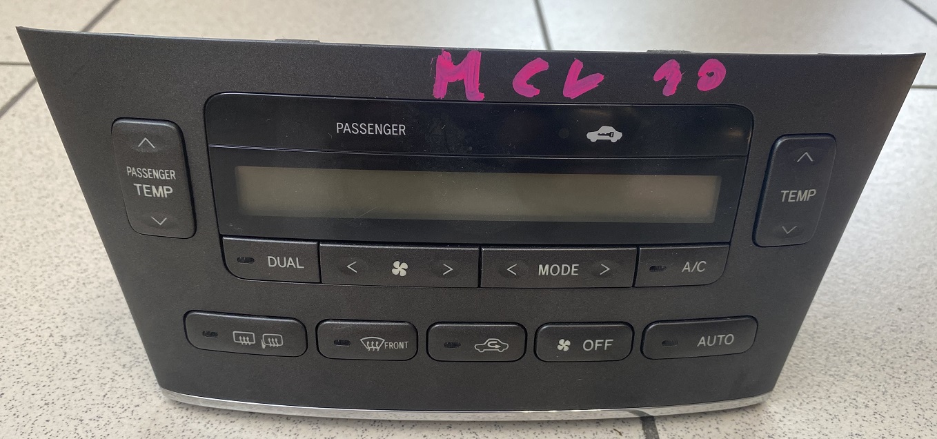 Панель климат контроля TOY WINDOM MCV30      [б/у]