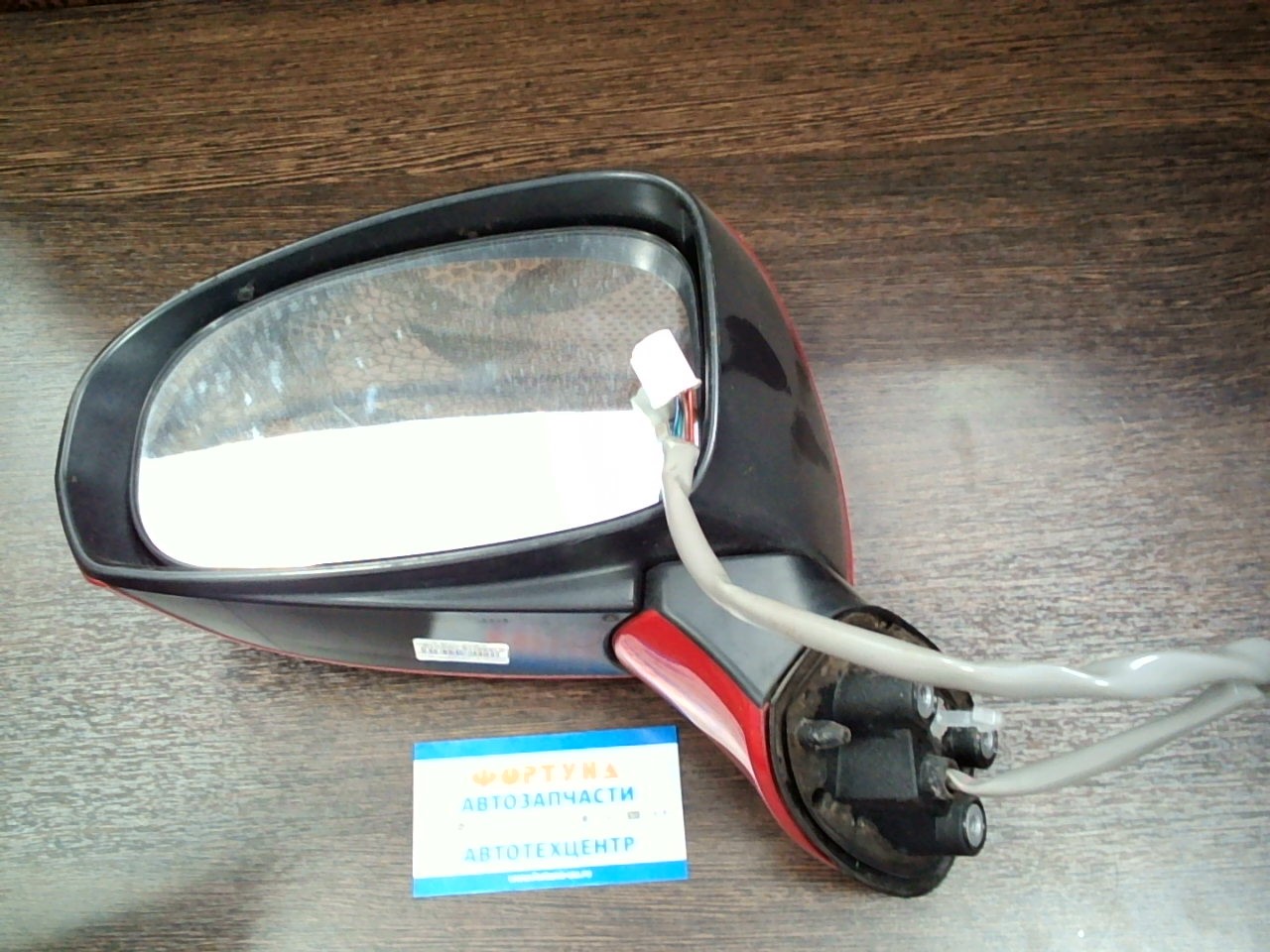 Зеркало TOY WISH ZGE20 '09 LH /красный/ 5 пров. [б/у]