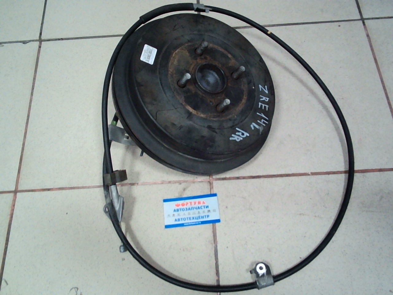 Ступица TOY COROLLA FIELDER ZRE142 '09 REAR RH [б/у] (ступица+барабан)