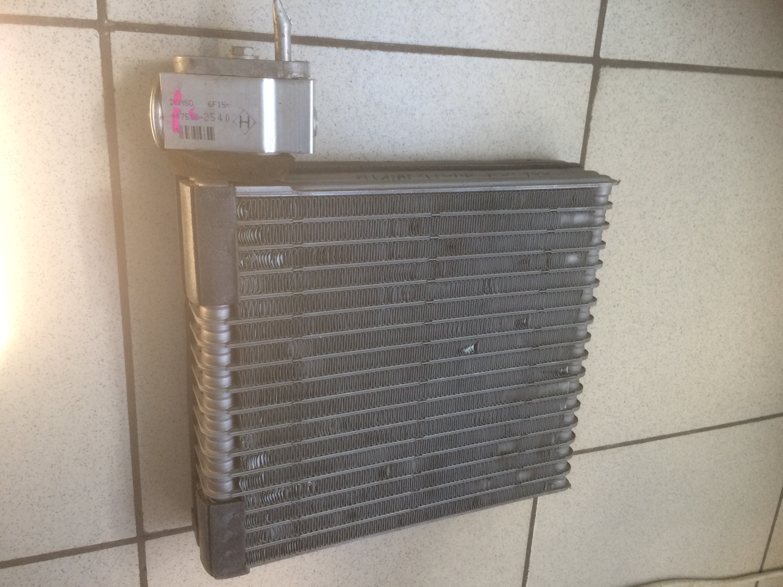 Испаритель кондиционера TOY RACTIS NCP100 (44750-2450) [б/у] [88501-52100]