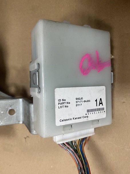 Блок управления SUZ ESCUDO TD94/TD54 '07 [37171-64J00] [б/у]