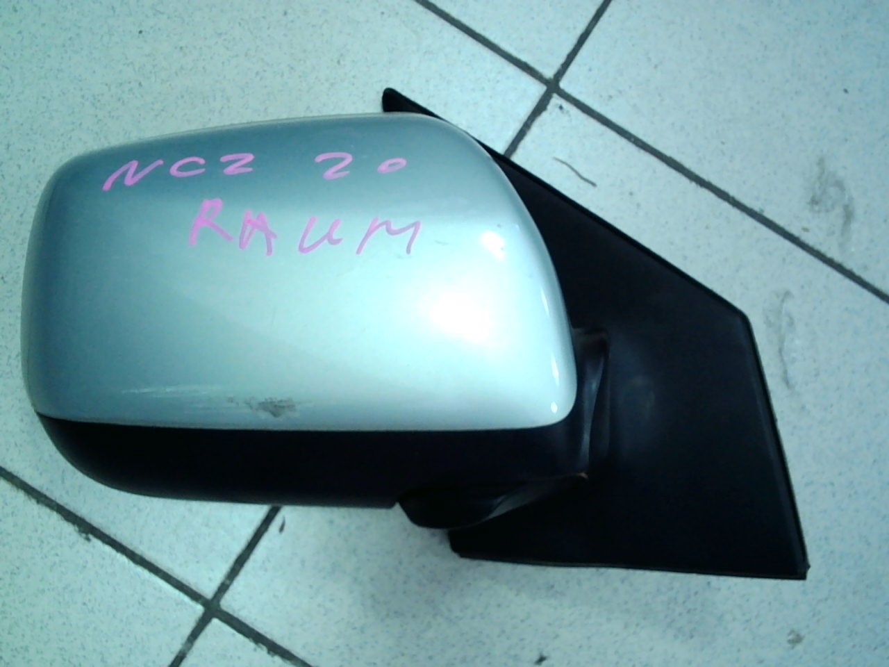 Зеркало TOY RAUM NZC20 RH /серое/ 7564 [б/у]