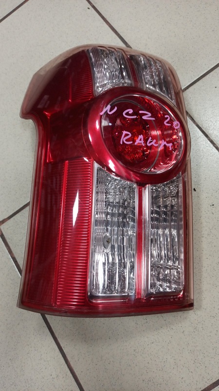 Задний фонарь TOY RAUM NZC20 46-16 L '06-'11 [б/у]